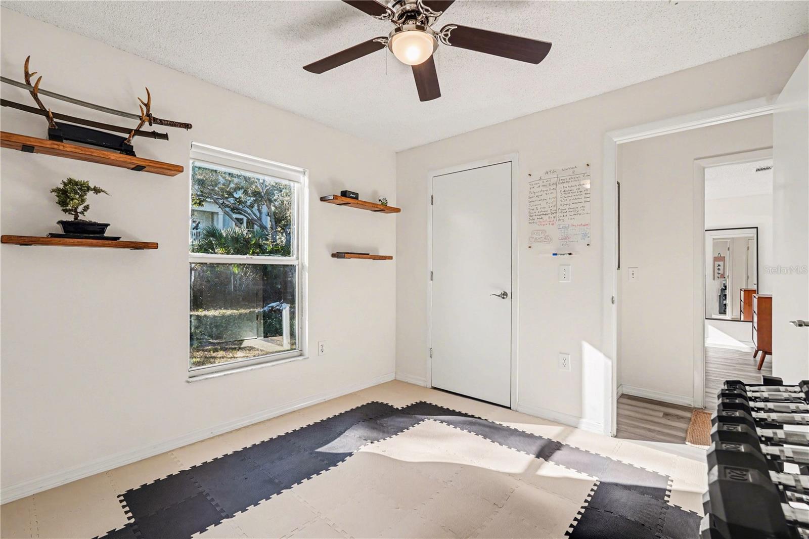 Image 21 of 26 For 4440 Pintor Place