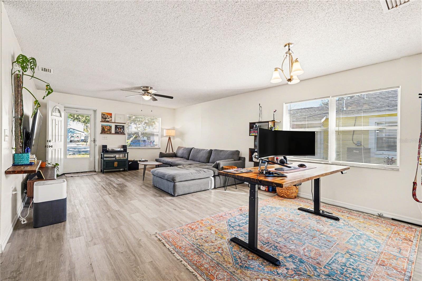 Image 6 of 26 For 4440 Pintor Place