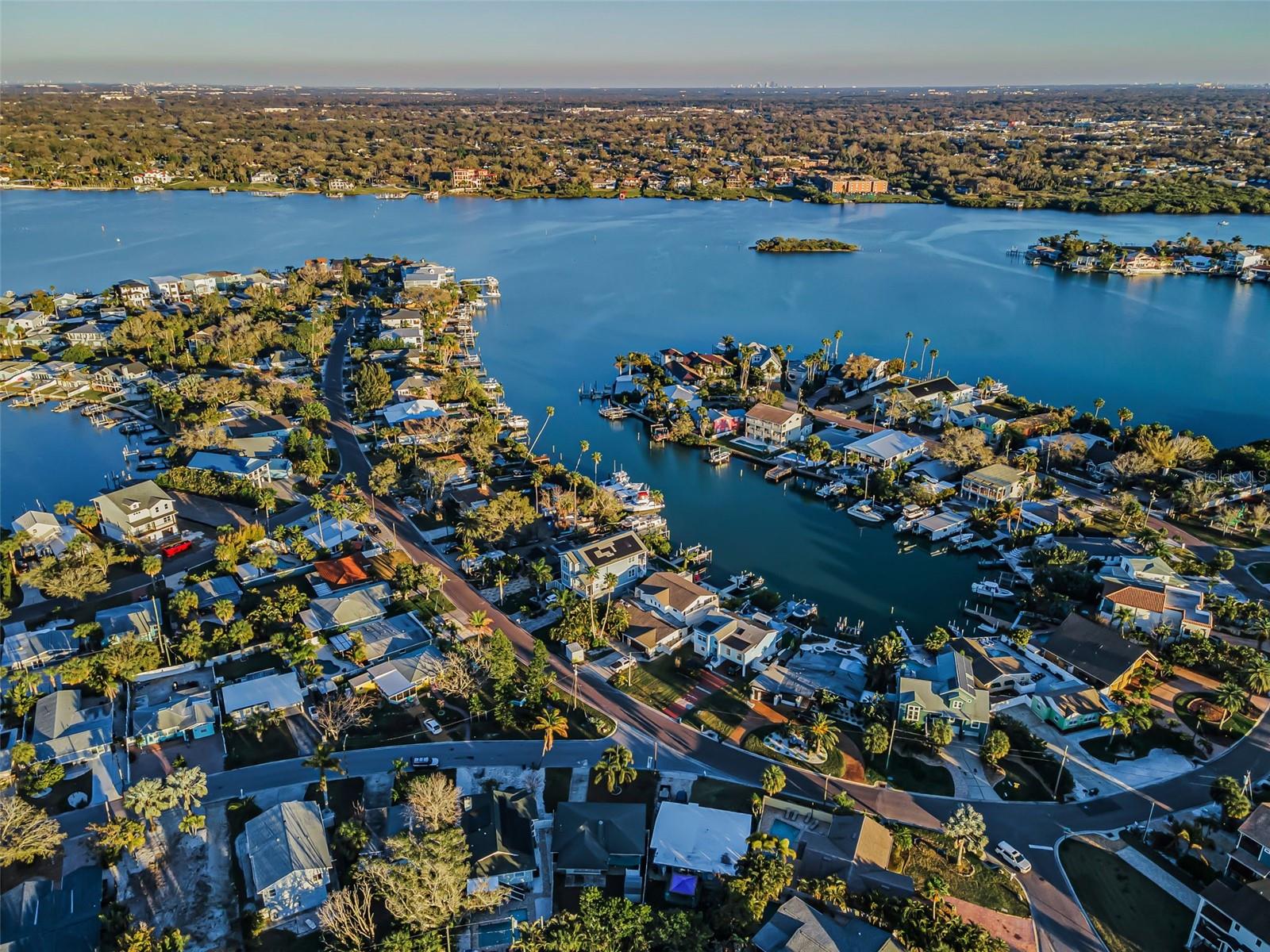 Image 15 of 56 For 306 12th Avenue