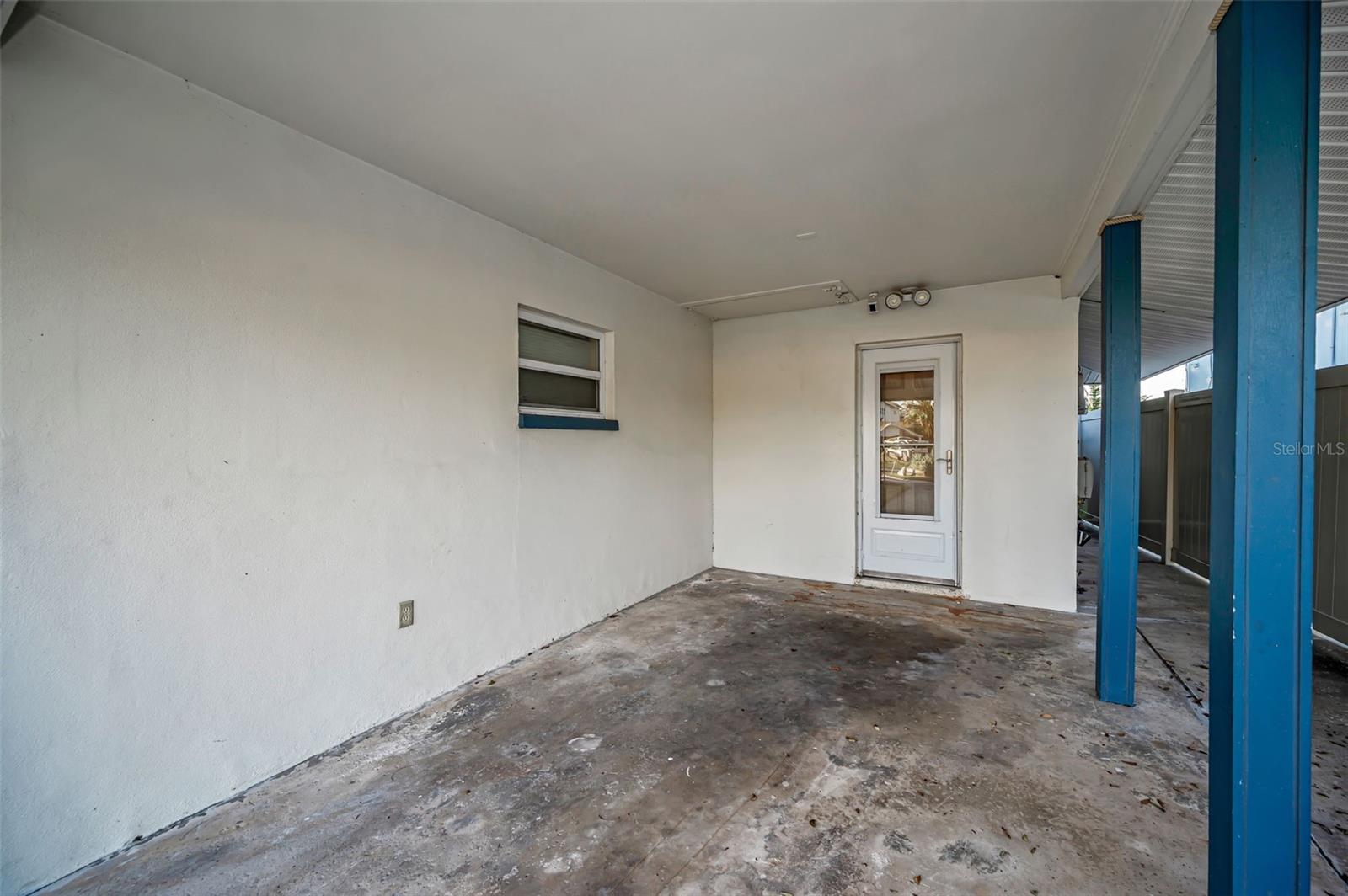 Image 16 of 56 For 306 12th Avenue