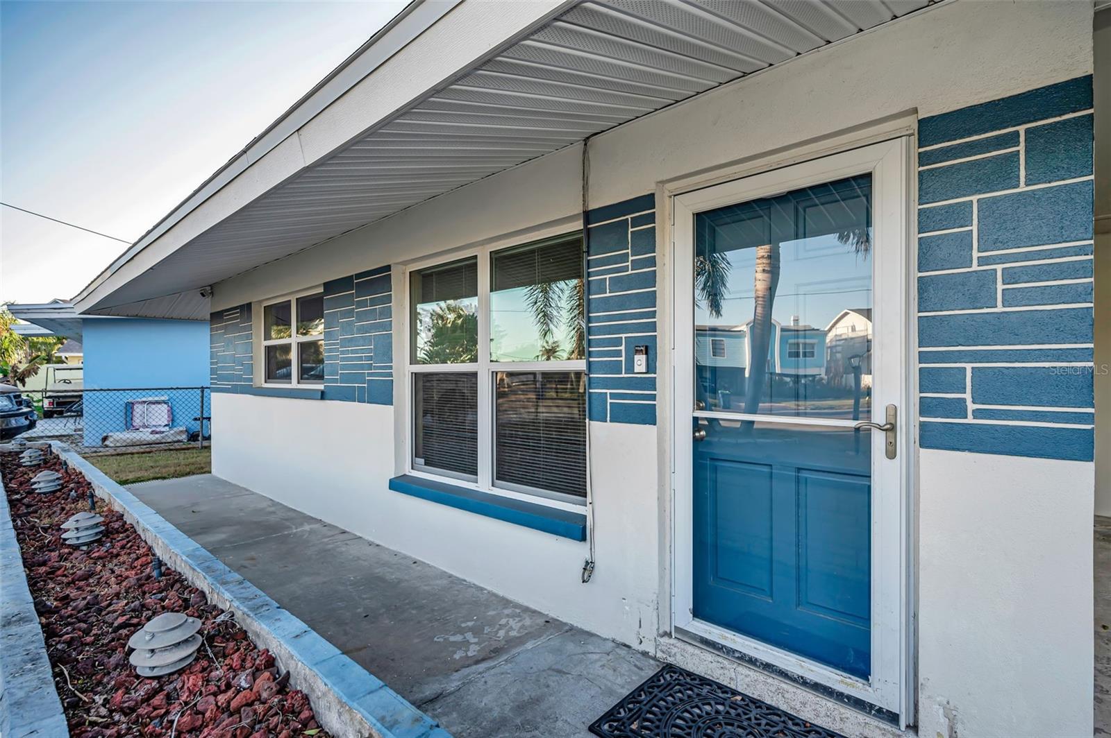 Image 19 of 56 For 306 12th Avenue