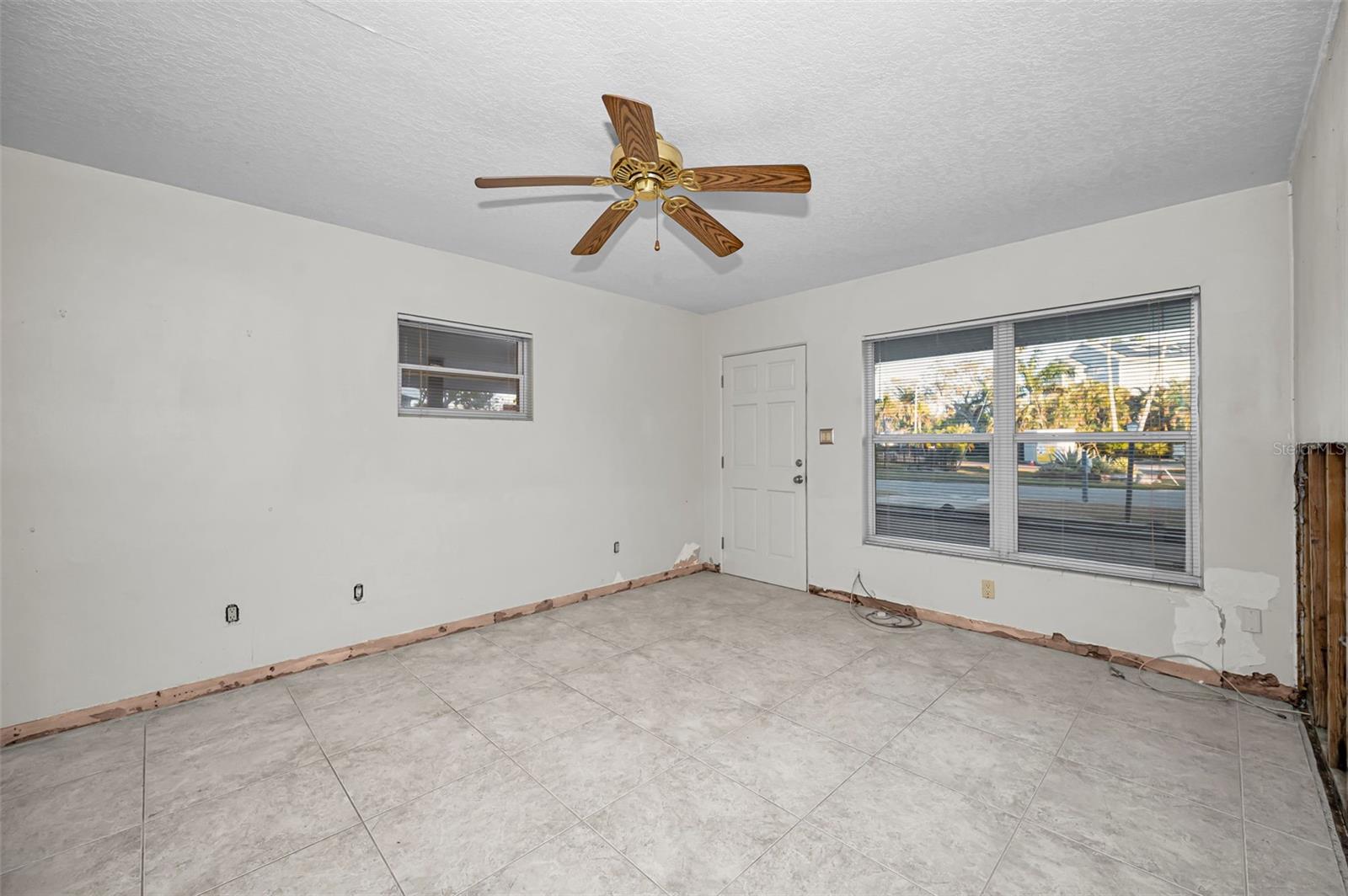 Image 20 of 56 For 306 12th Avenue