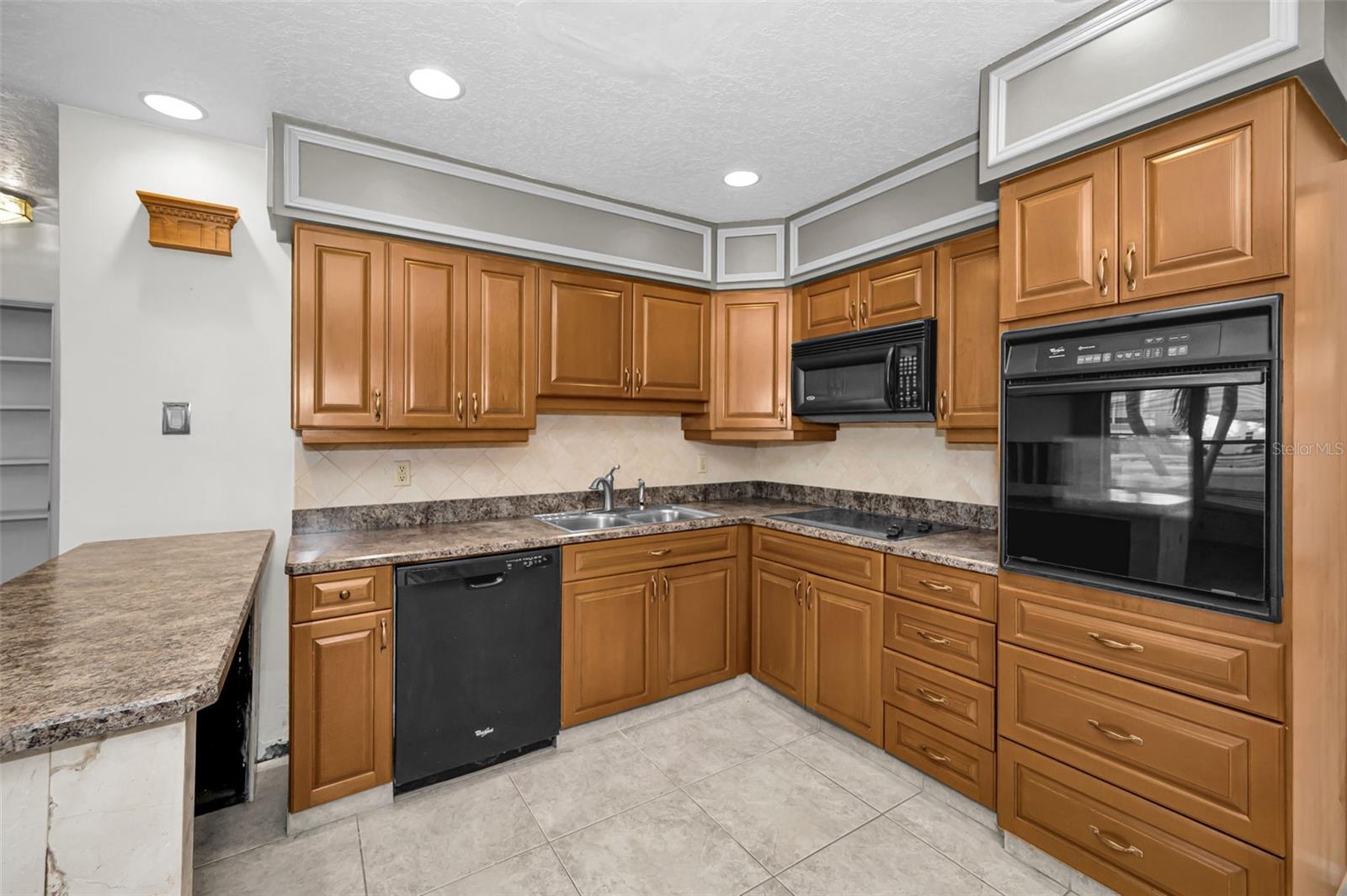 Image 26 of 56 For 306 12th Avenue