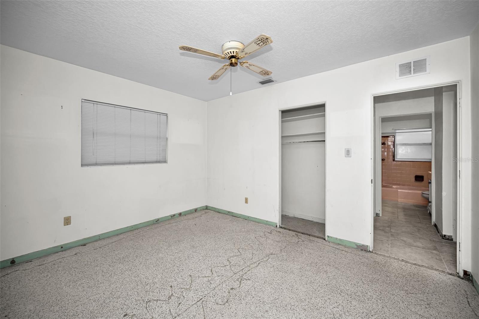 Image 35 of 56 For 306 12th Avenue