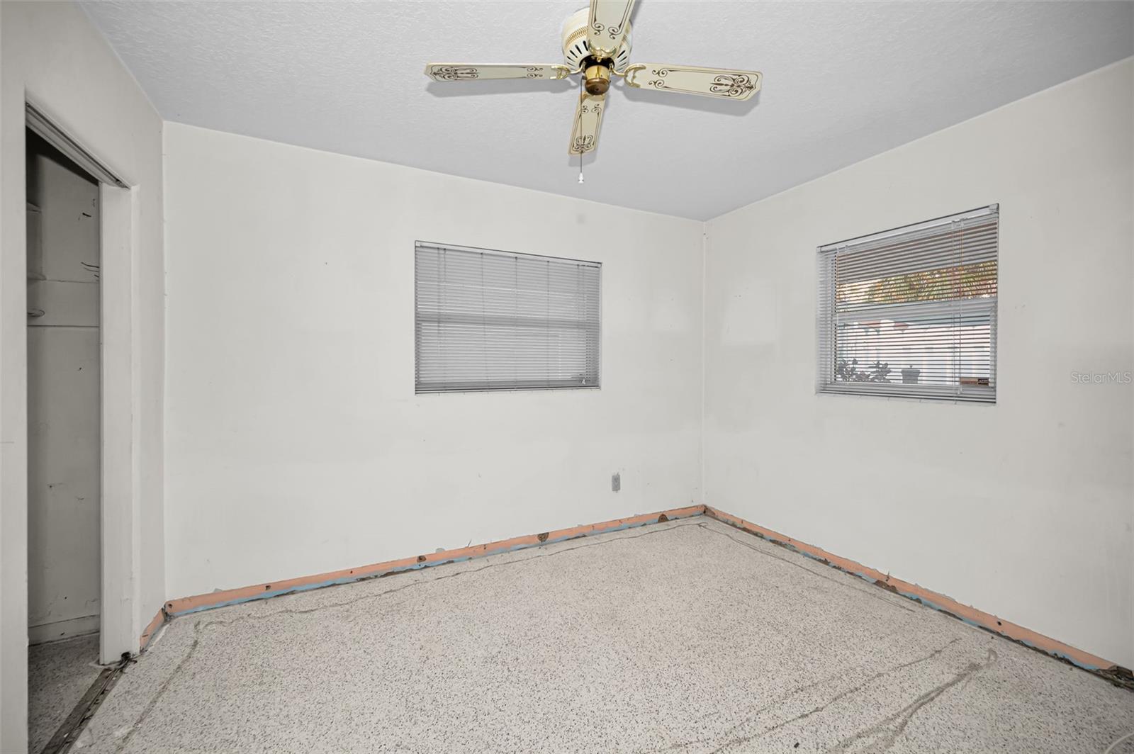 Image 37 of 56 For 306 12th Avenue