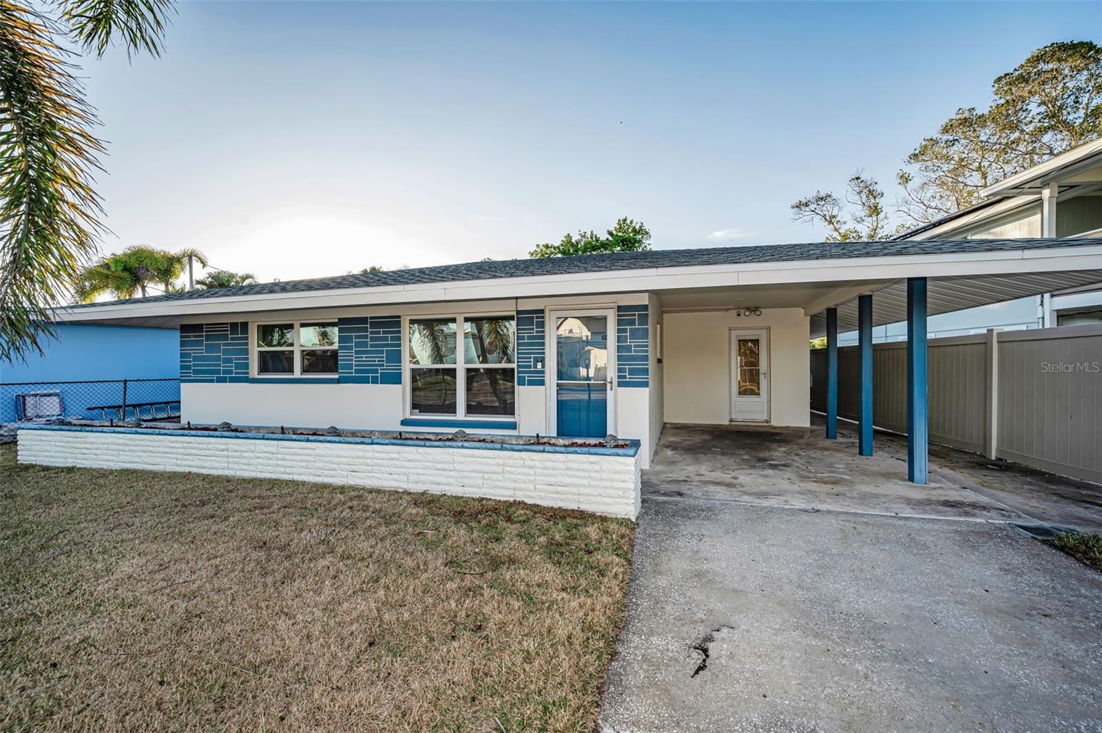 Image 42 of 56 For 306 12th Avenue