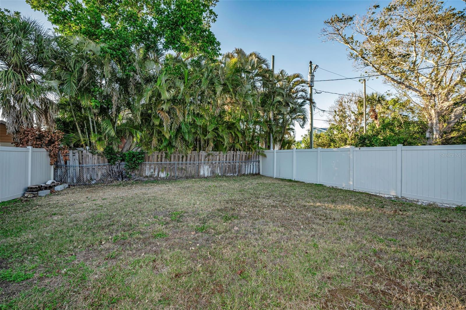 Image 46 of 56 For 306 12th Avenue