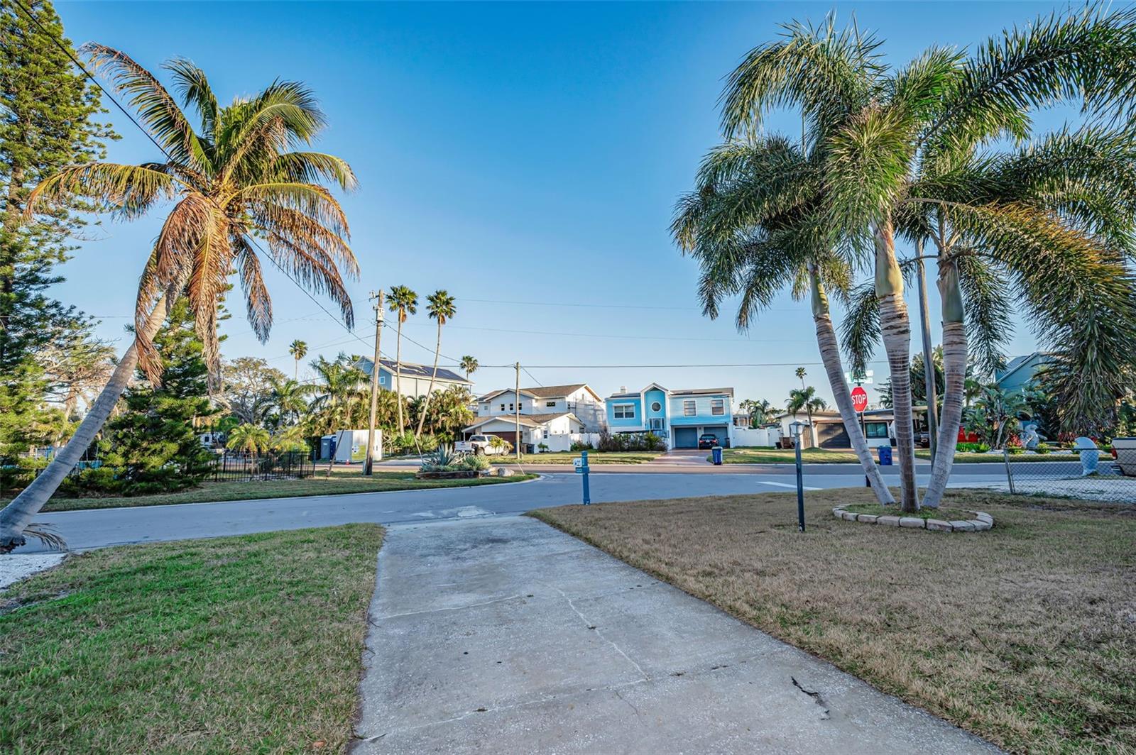 Image 52 of 56 For 306 12th Avenue