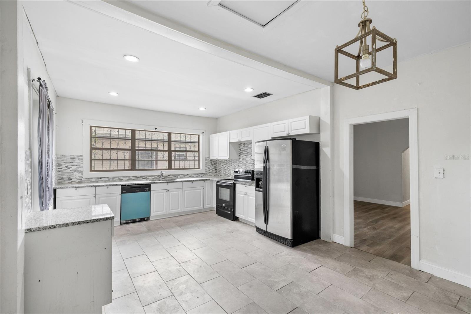 Image 6 of 27 For 3105 16th Street