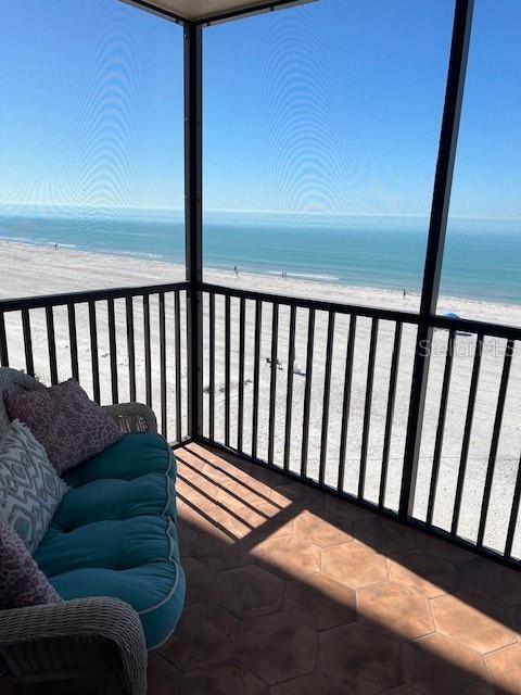 Image 2 of 24 For 18304 Gulf Boulevard 418