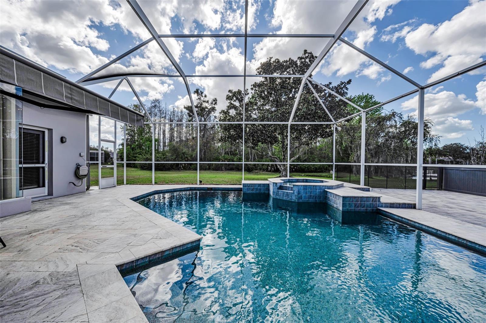 Image 14 of 69 For 1151 Arlinbrook Drive