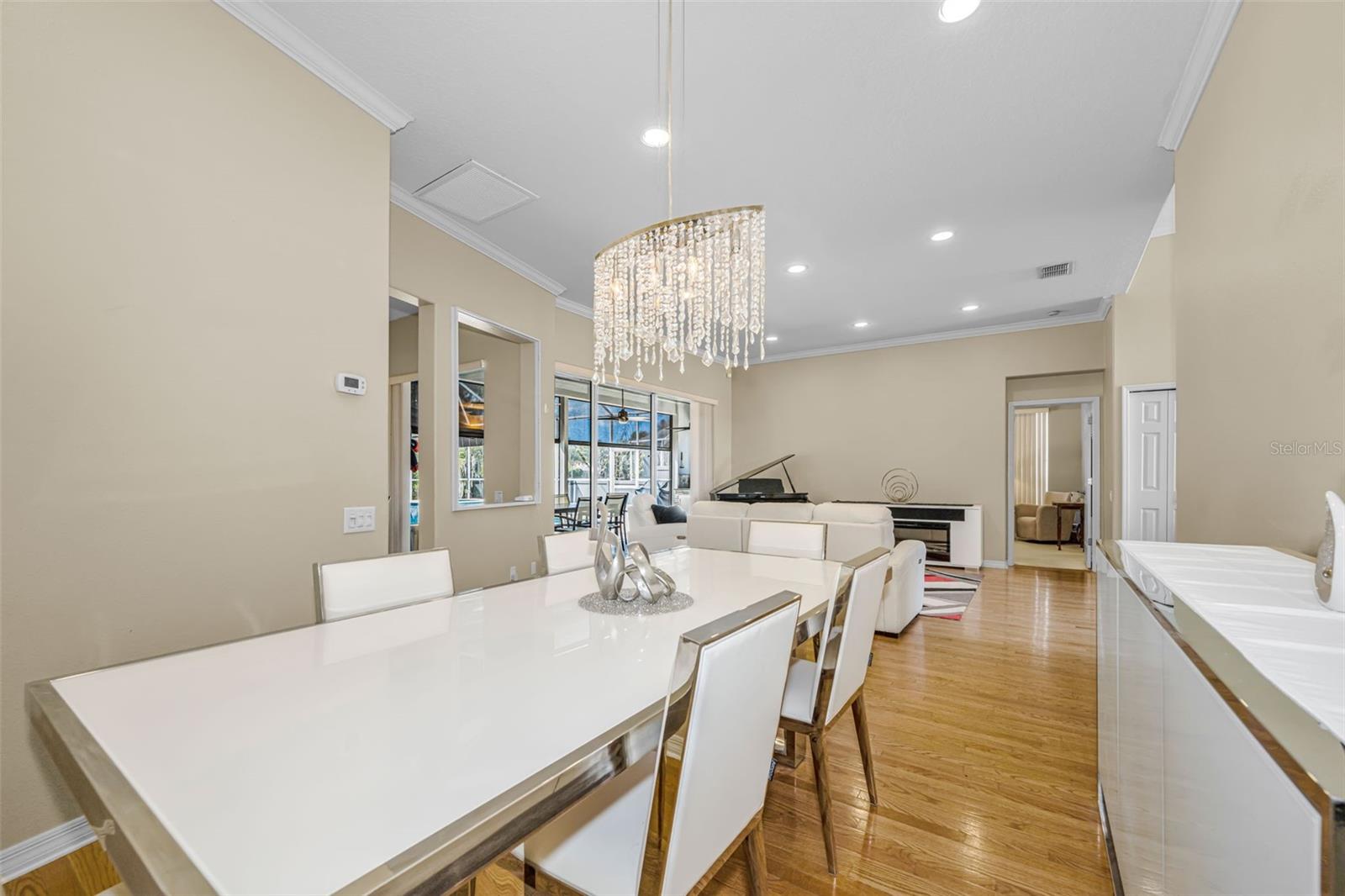 Image 27 of 69 For 1151 Arlinbrook Drive