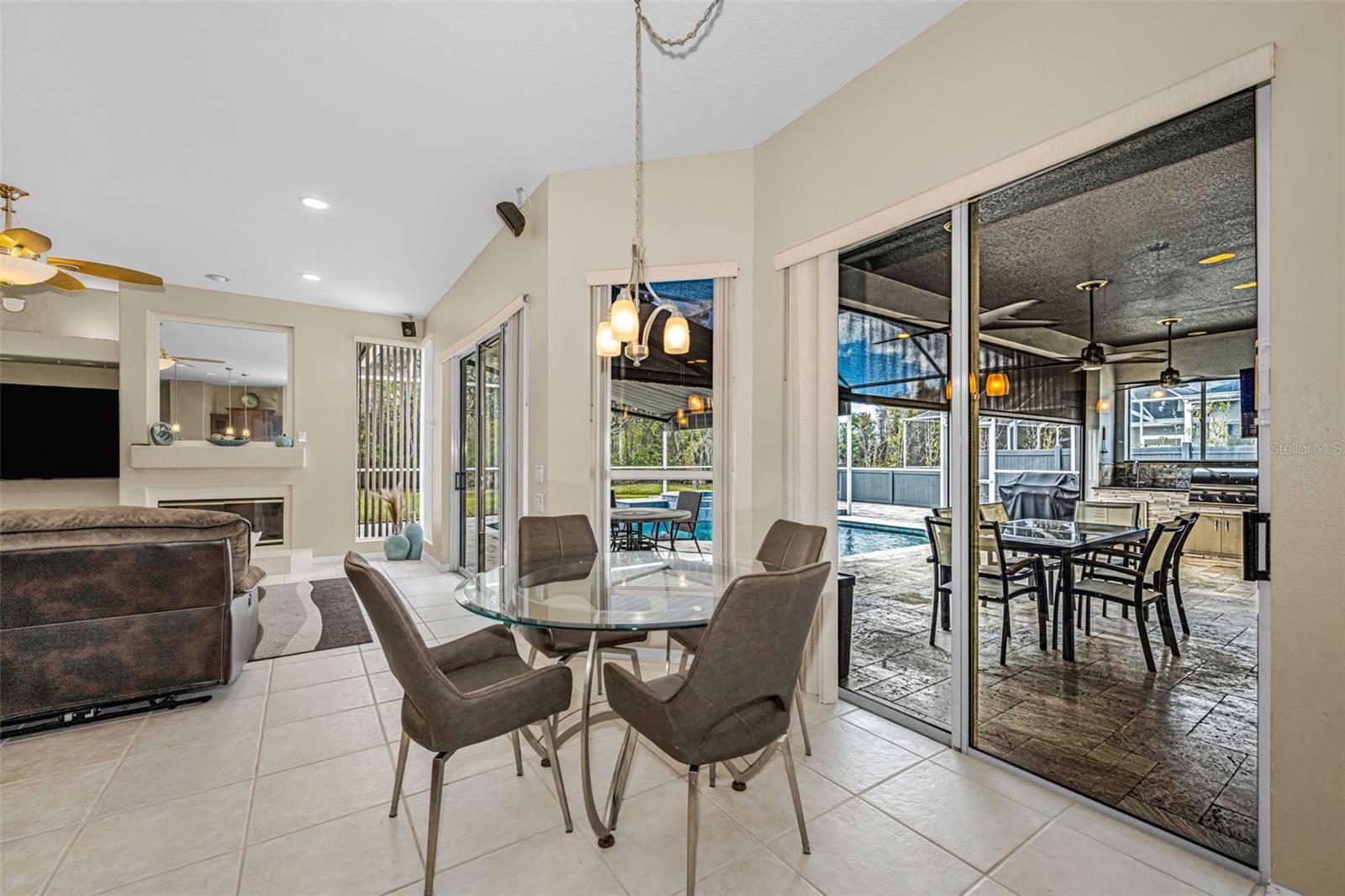 Image 35 of 69 For 1151 Arlinbrook Drive