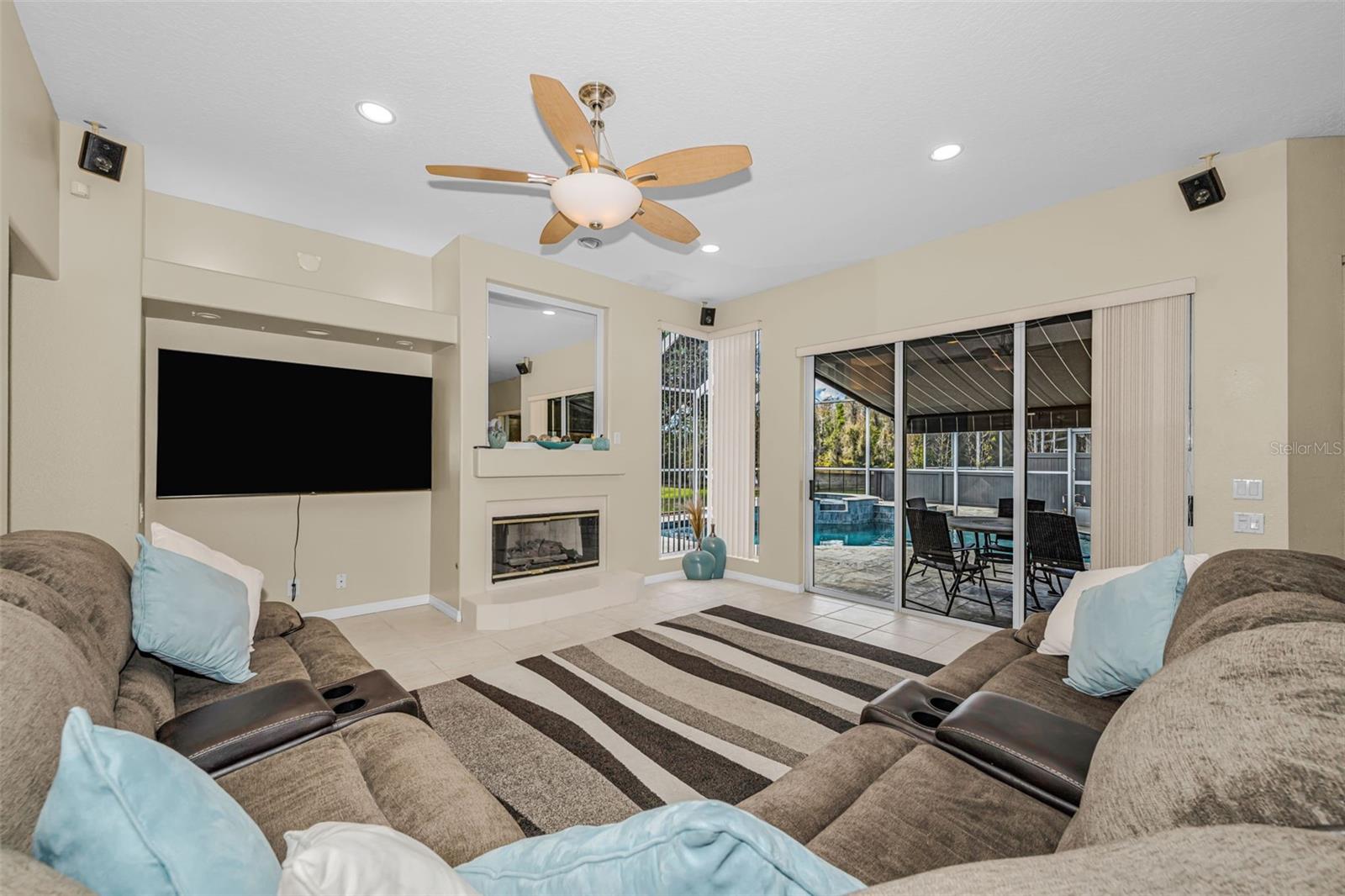 Image 39 of 69 For 1151 Arlinbrook Drive