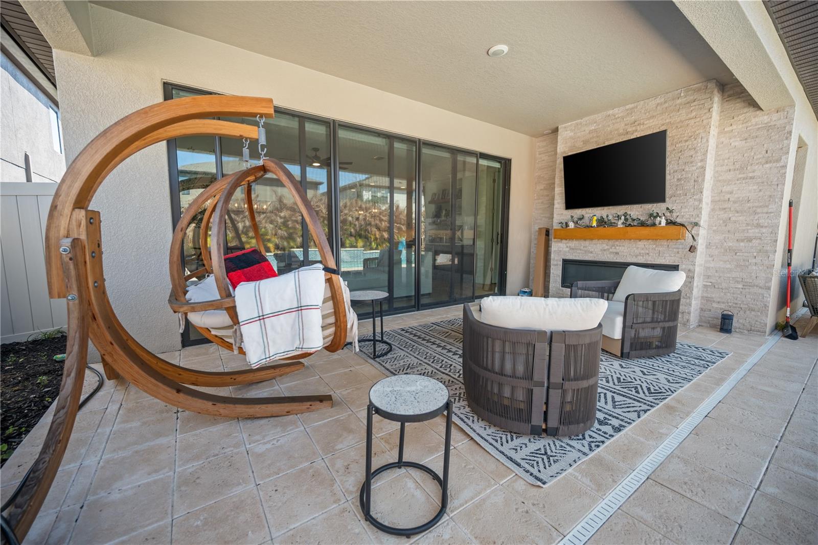 Image 14 of 41 For 12445 Horseshoe Bend Drive