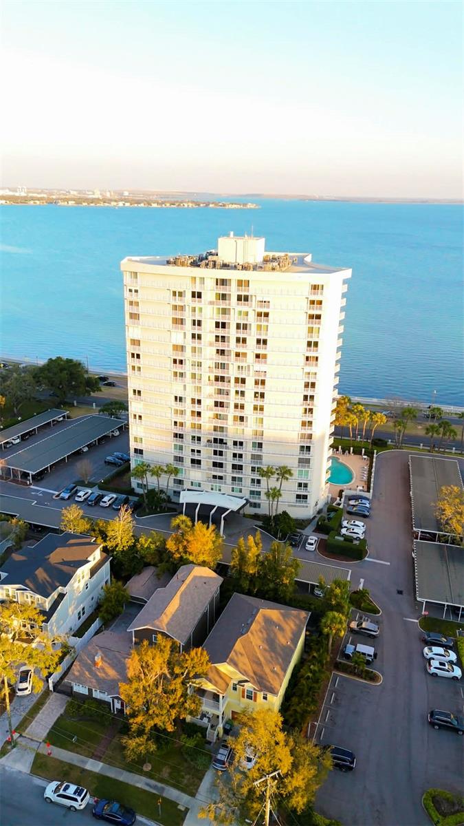 Image 2 of 24 For 2611 Bayshore Boulevard 1805