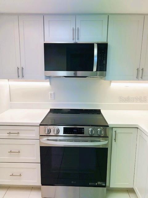 Image 20 of 24 For 2611 Bayshore Boulevard 1805