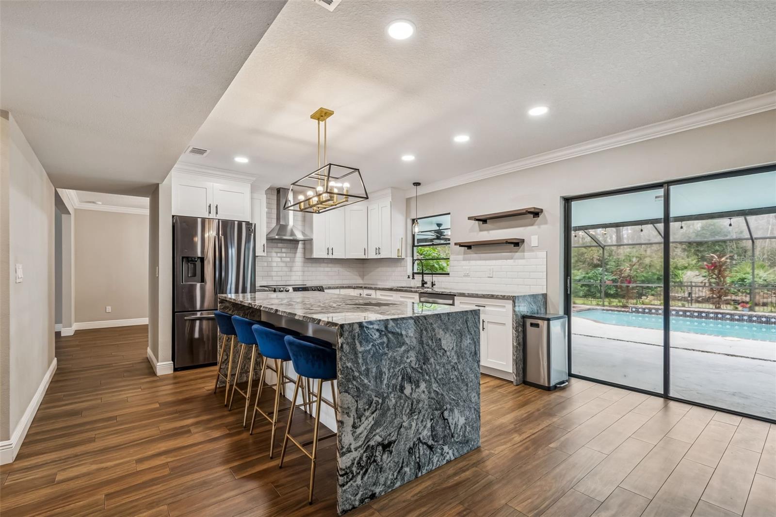 Image 18 of 69 For 4323 Honey Vista Circle