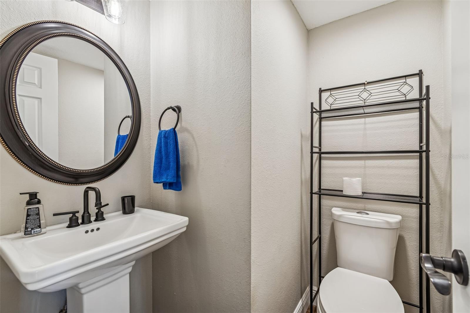 Image 30 of 69 For 4323 Honey Vista Circle