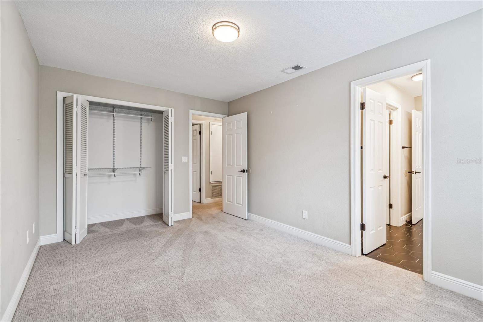 Image 41 of 69 For 4323 Honey Vista Circle