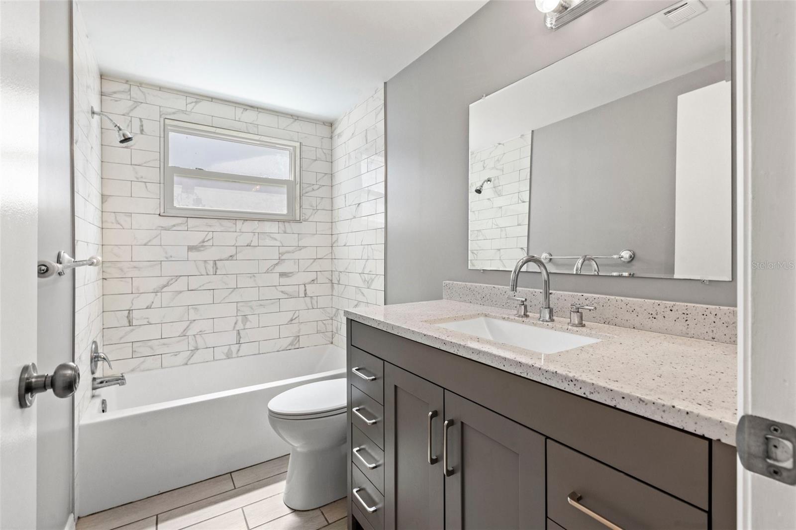 Image 11 of 28 For 6120 Westport Drive