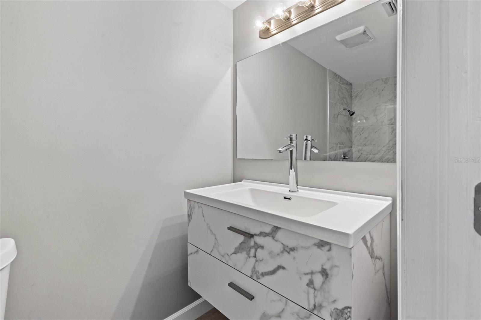 Image 15 of 28 For 6120 Westport Drive