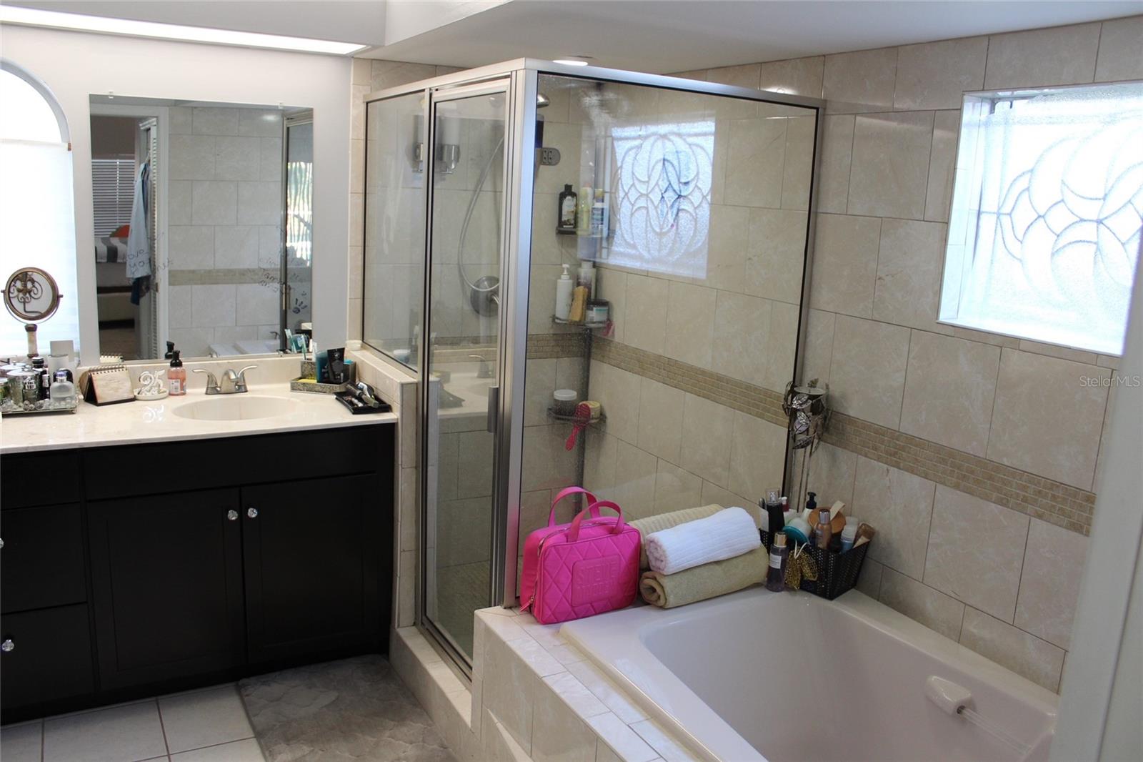 Image 22 of 24 For 16713 Sheffield Park Dr, Street