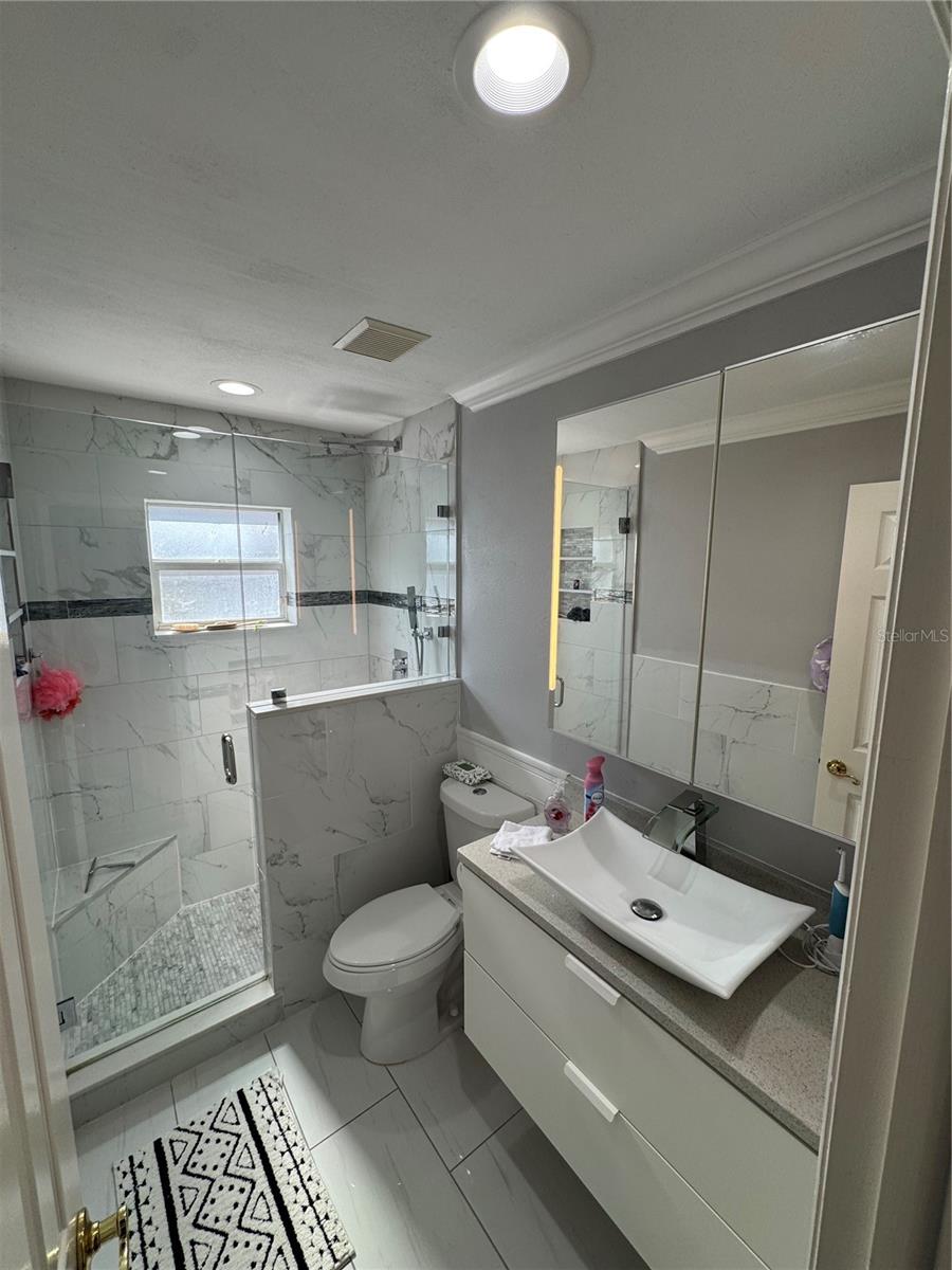 Image 8 of 24 For 16713 Sheffield Park Dr, Street