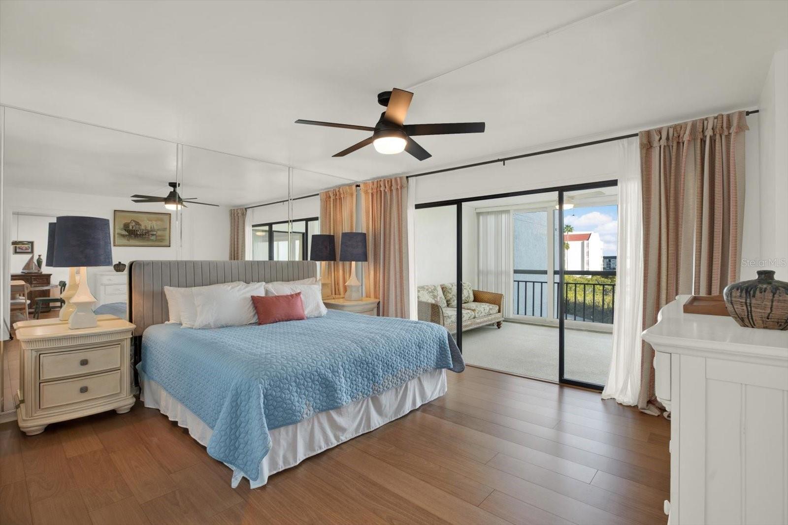 Image 13 of 42 For 7867 Sailboat Key Boulevard S 204