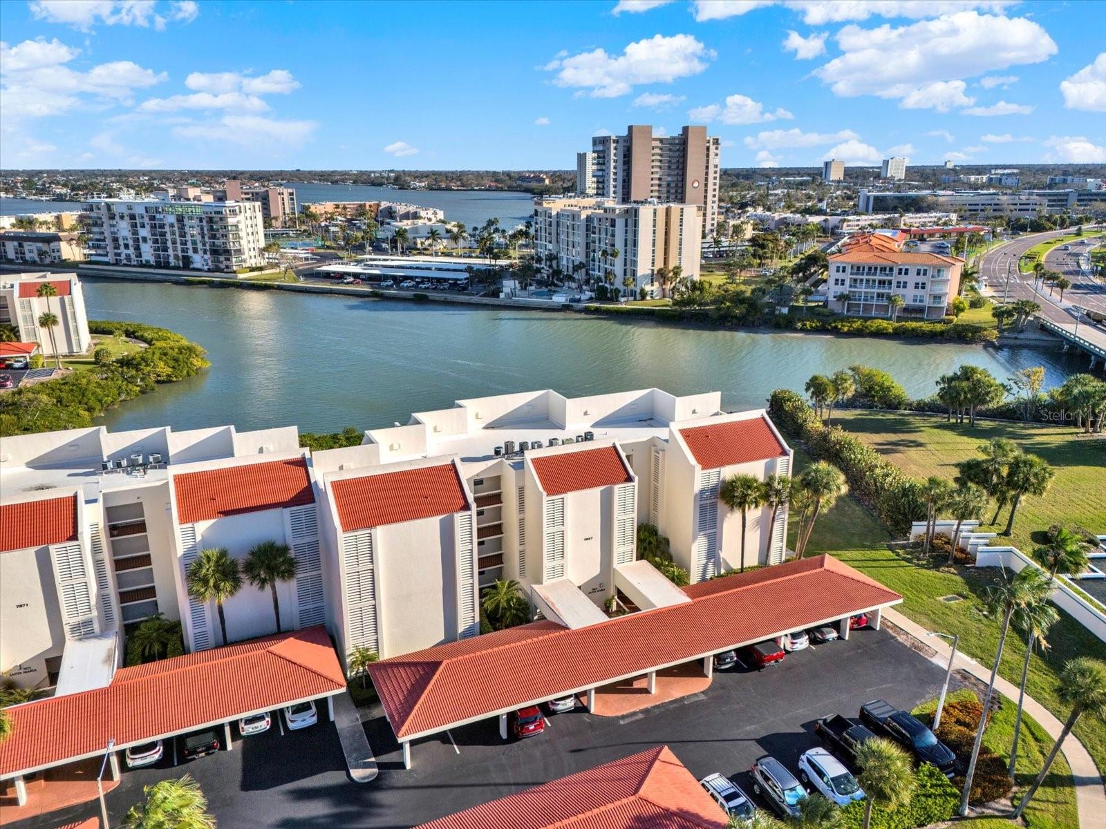 Image 21 of 42 For 7867 Sailboat Key Boulevard S 204