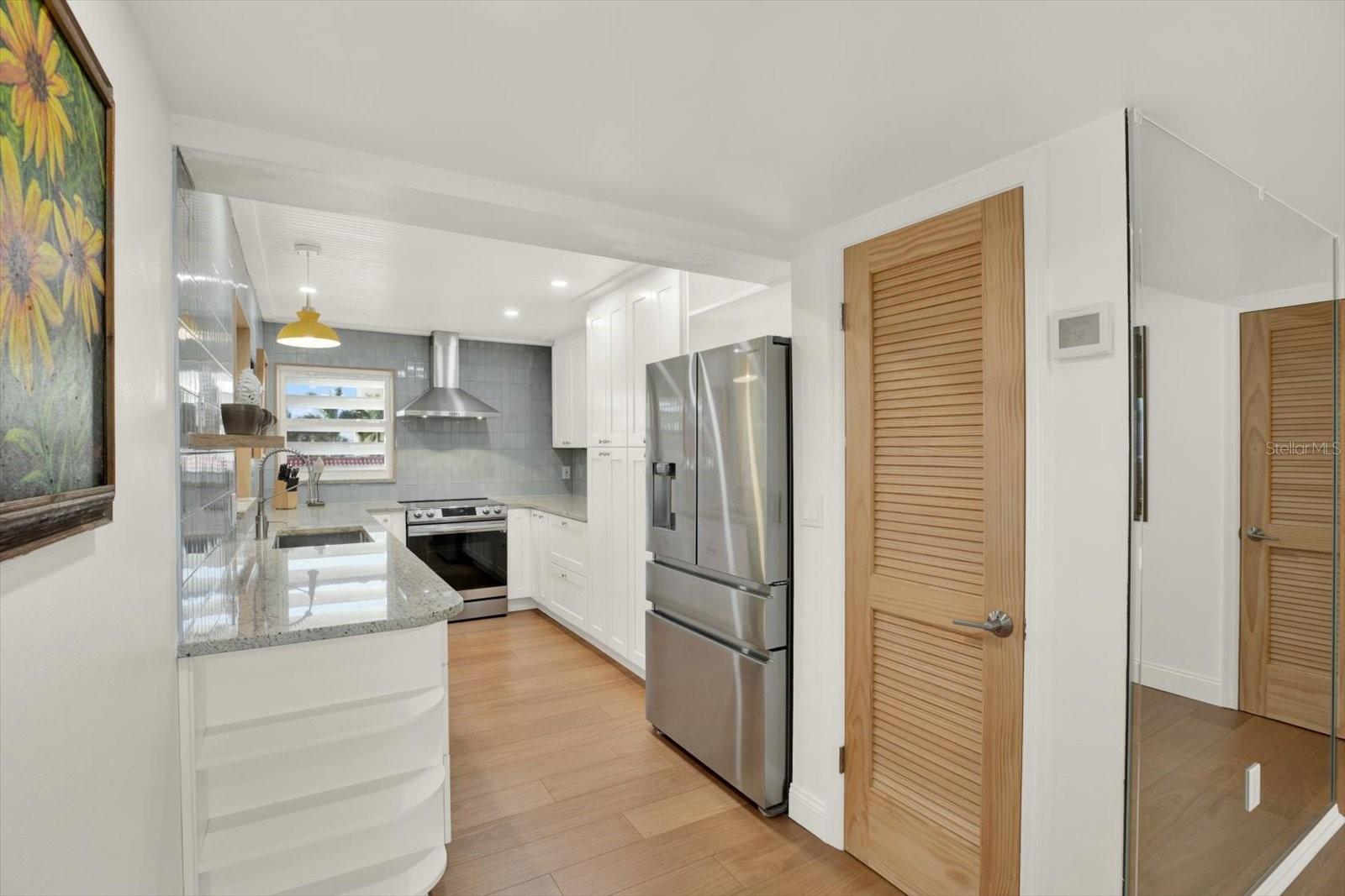 Image 3 of 42 For 7867 Sailboat Key Boulevard S 204