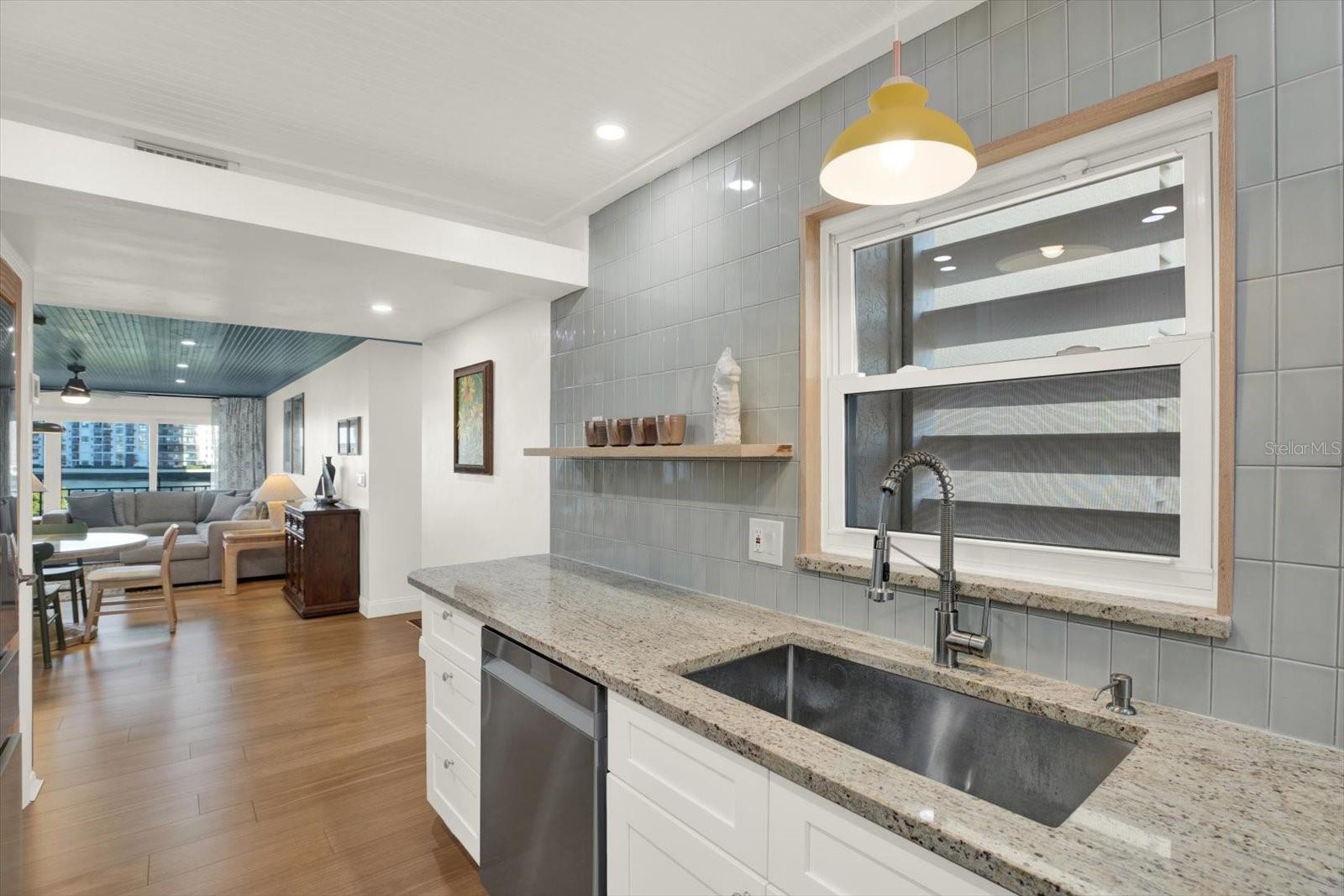 Image 9 of 42 For 7867 Sailboat Key Boulevard S 204