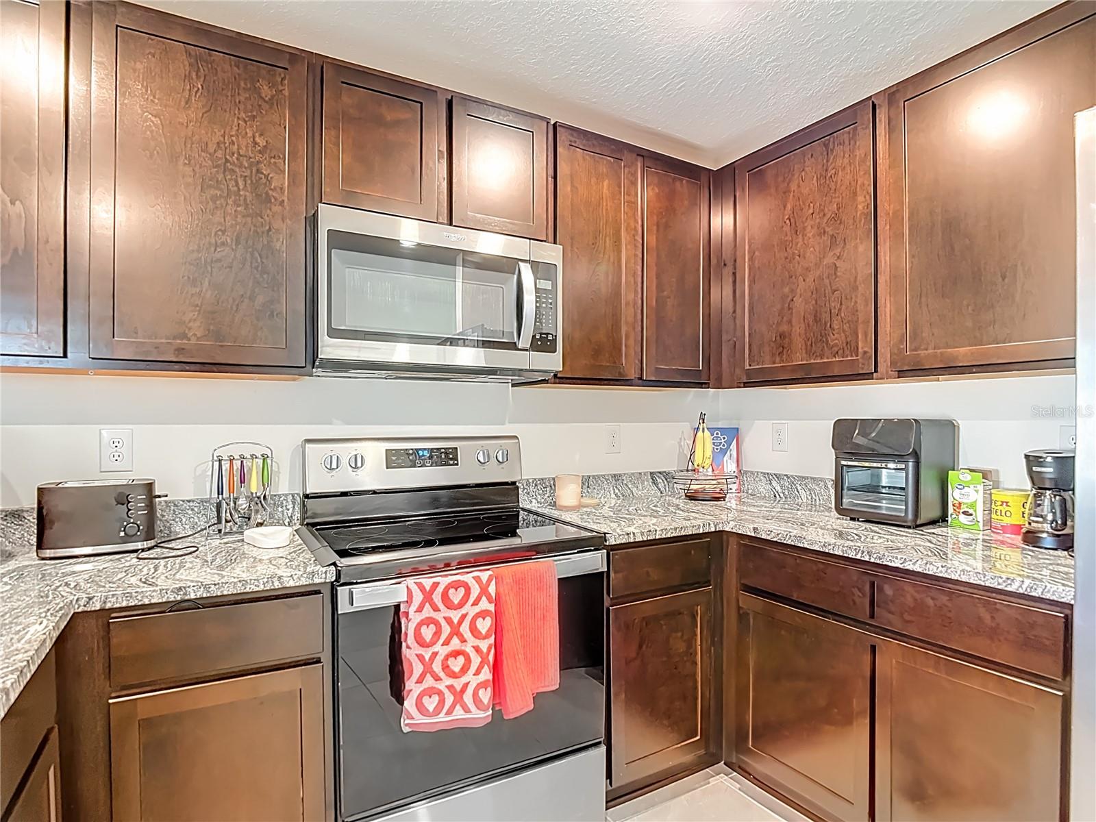 Image 14 of 44 For 37501 Sharks Eye Lane