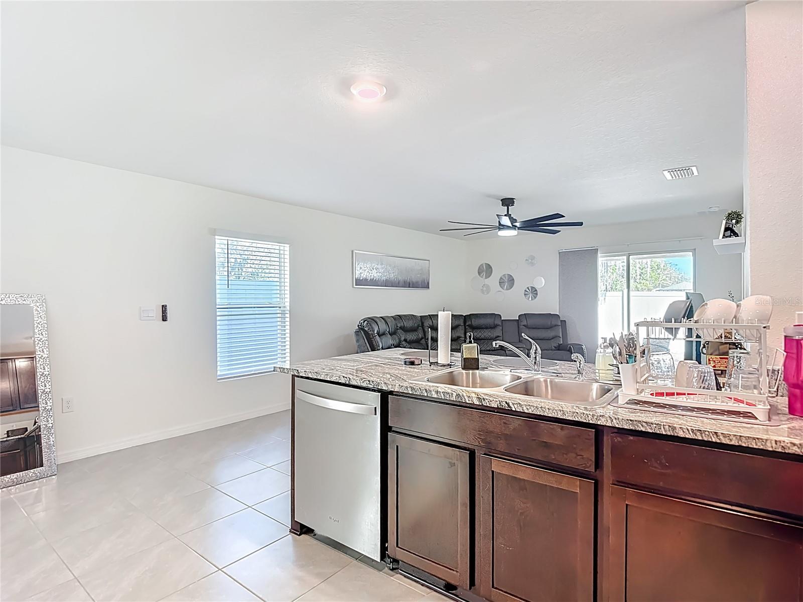 Image 15 of 44 For 37501 Sharks Eye Lane