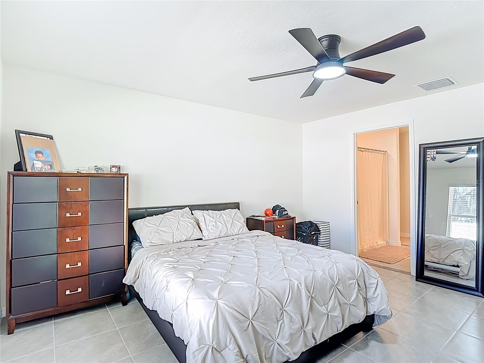 Image 30 of 44 For 37501 Sharks Eye Lane