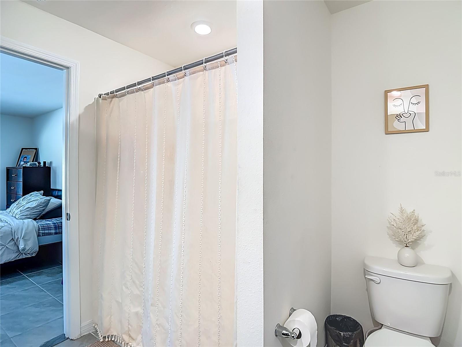 Image 34 of 44 For 37501 Sharks Eye Lane