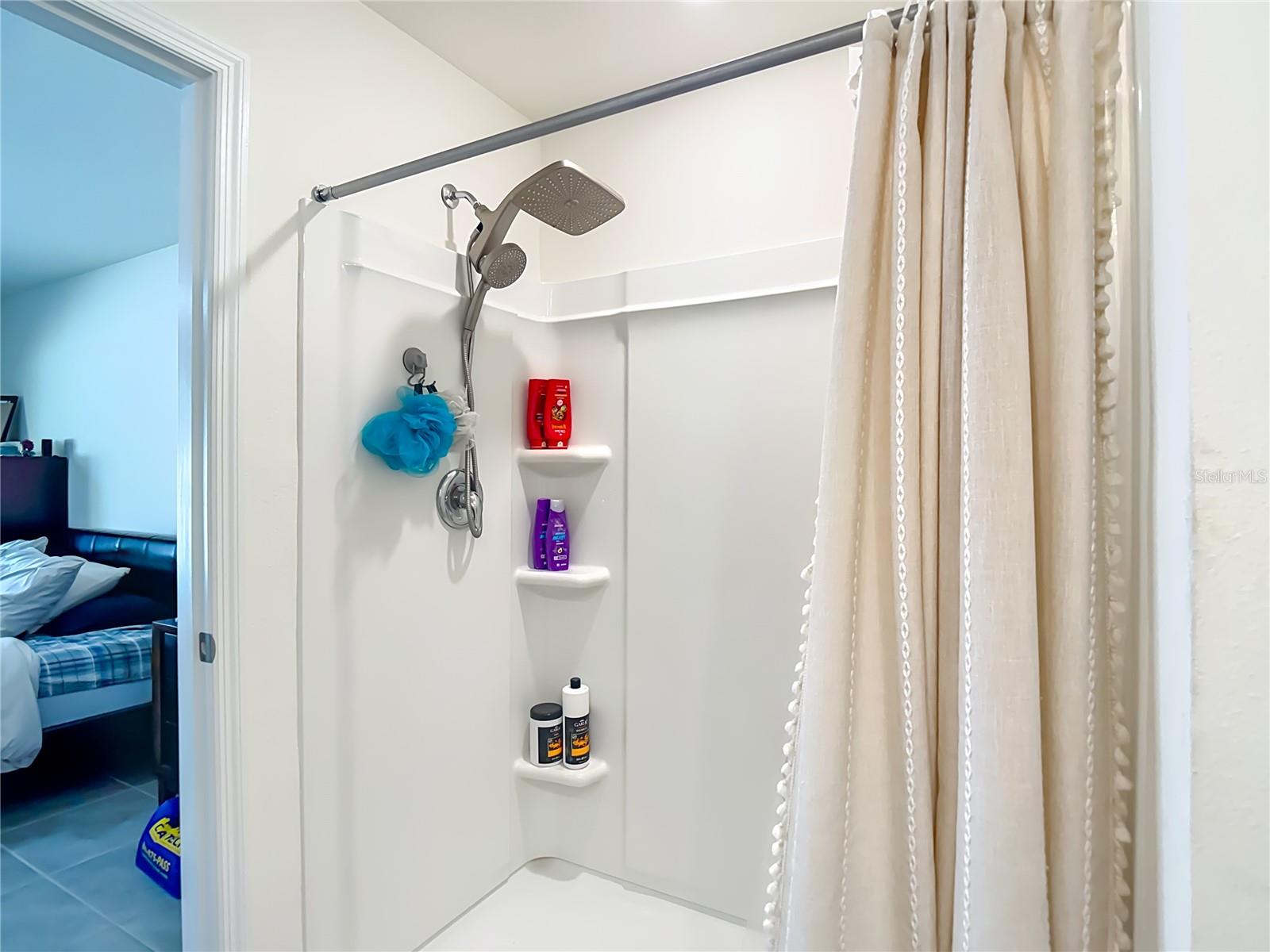 Image 35 of 44 For 37501 Sharks Eye Lane