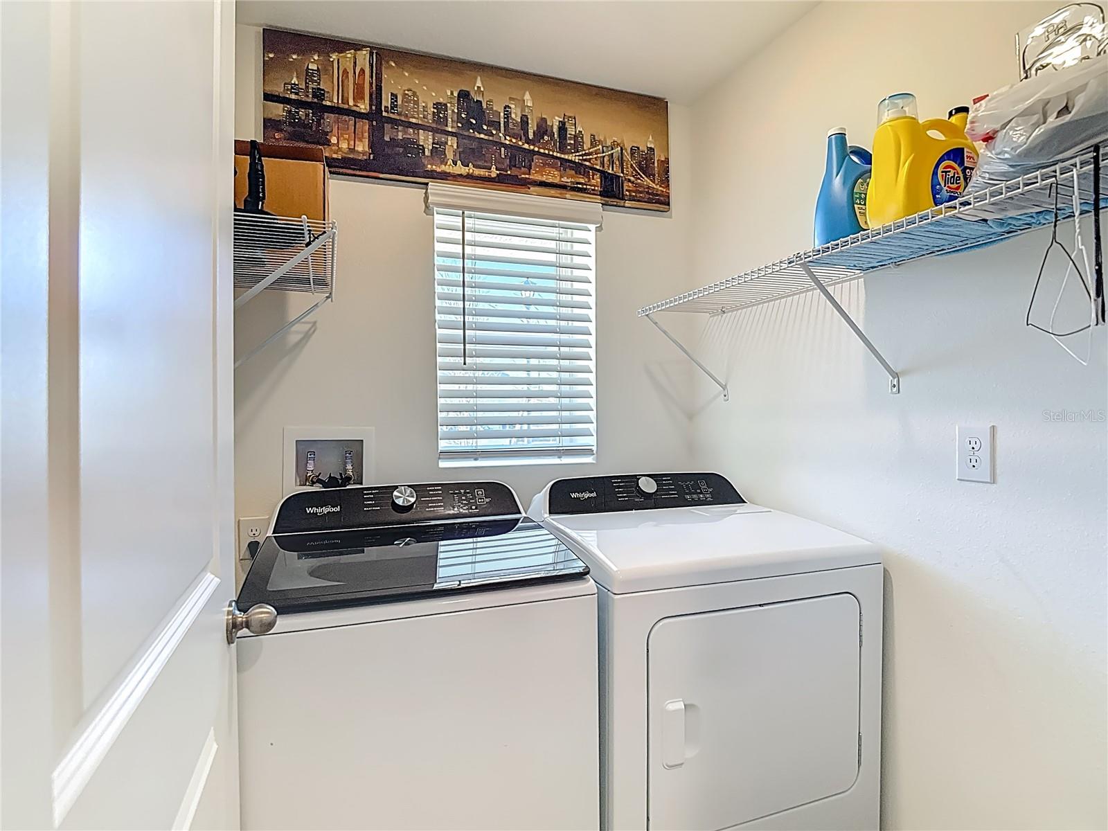 Image 36 of 44 For 37501 Sharks Eye Lane