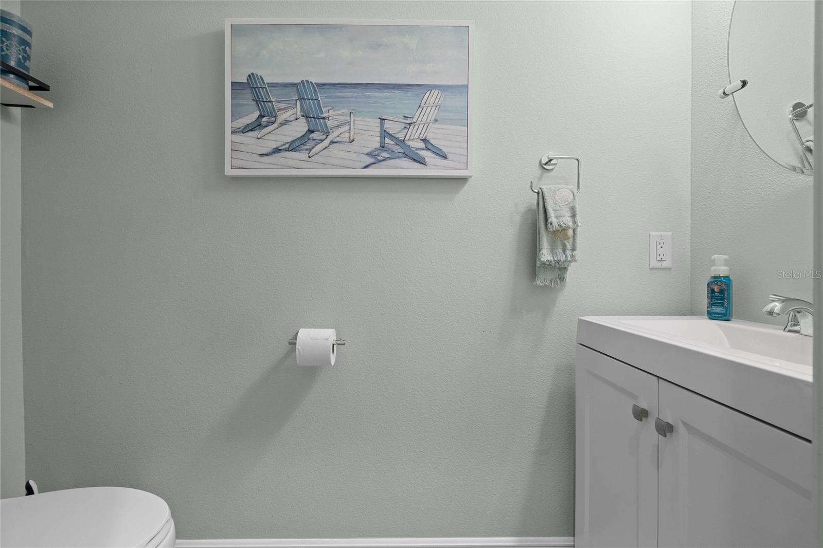 Image 34 of 50 For 6005 Beach View Drive