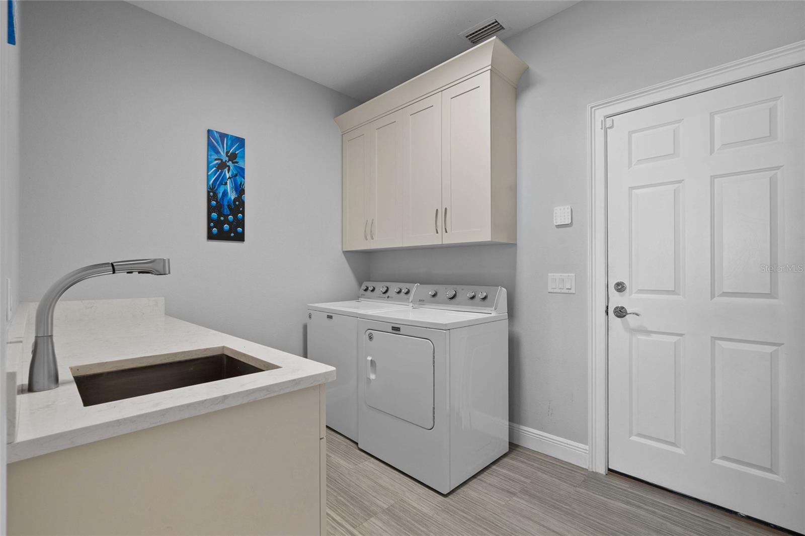 Image 46 of 50 For 6005 Beach View Drive