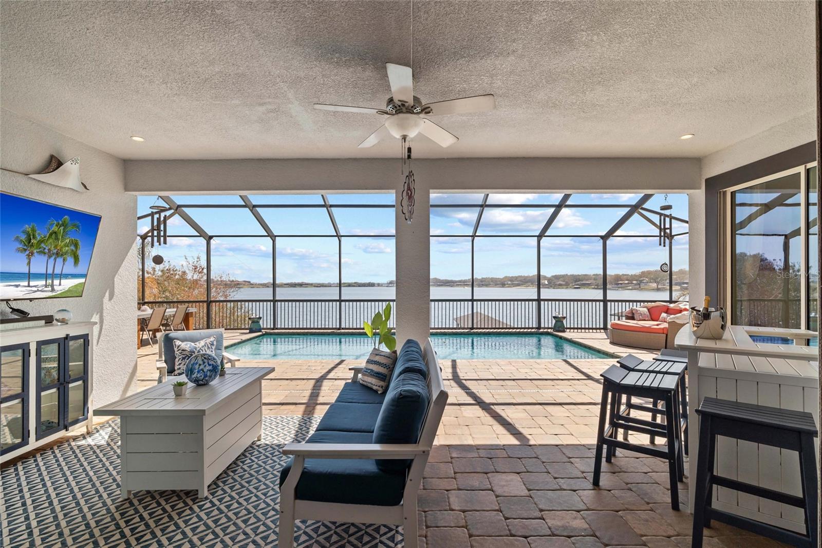 Image 8 of 50 For 6005 Beach View Drive