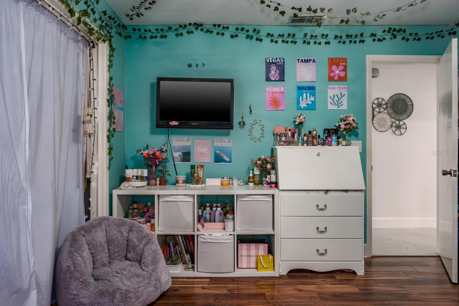 Image 41 of 56 For 2825 Long View Drive