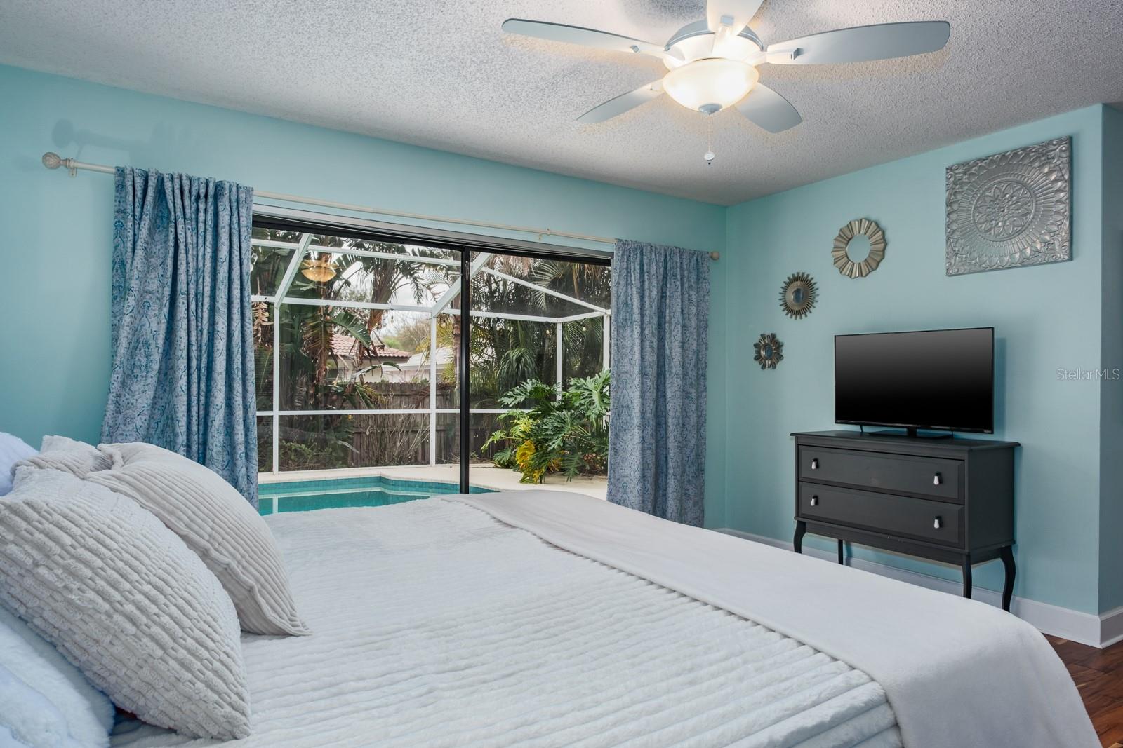 Image 43 of 56 For 2825 Long View Drive