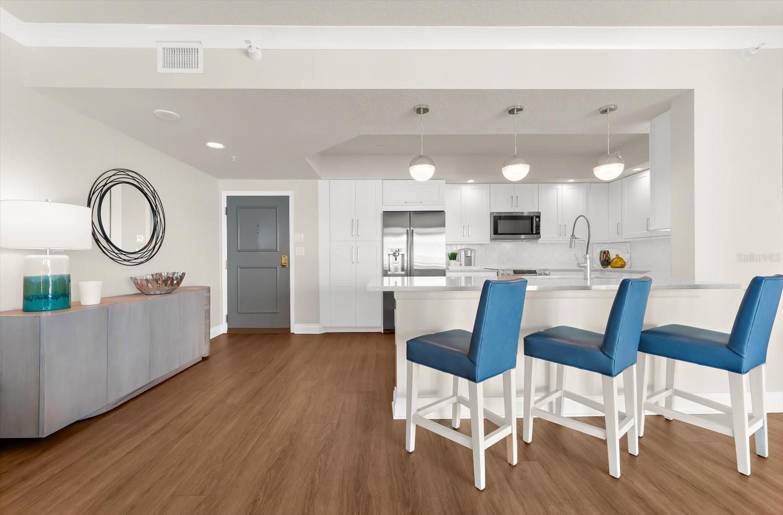 Image 11 of 66 For 1180 Gulf Boulevard 1504