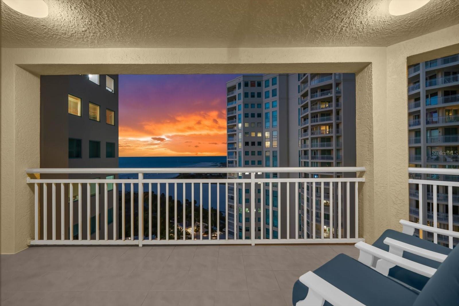 Image 43 of 66 For 1180 Gulf Boulevard 1504