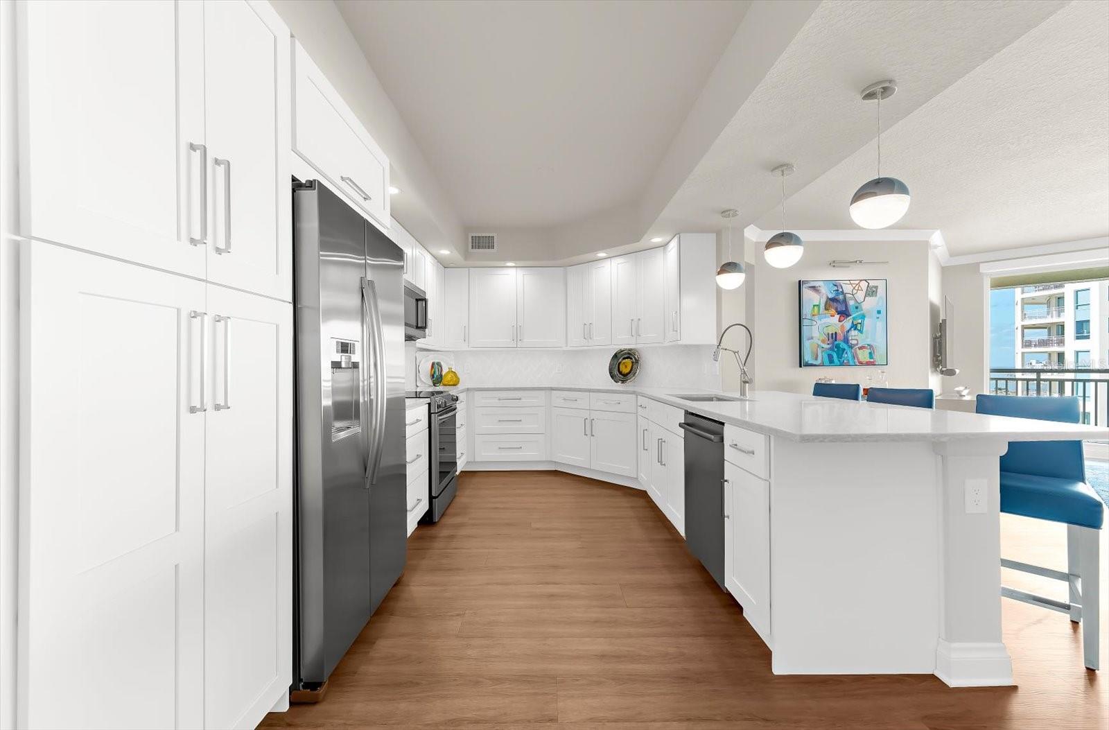 Image 8 of 66 For 1180 Gulf Boulevard 1504