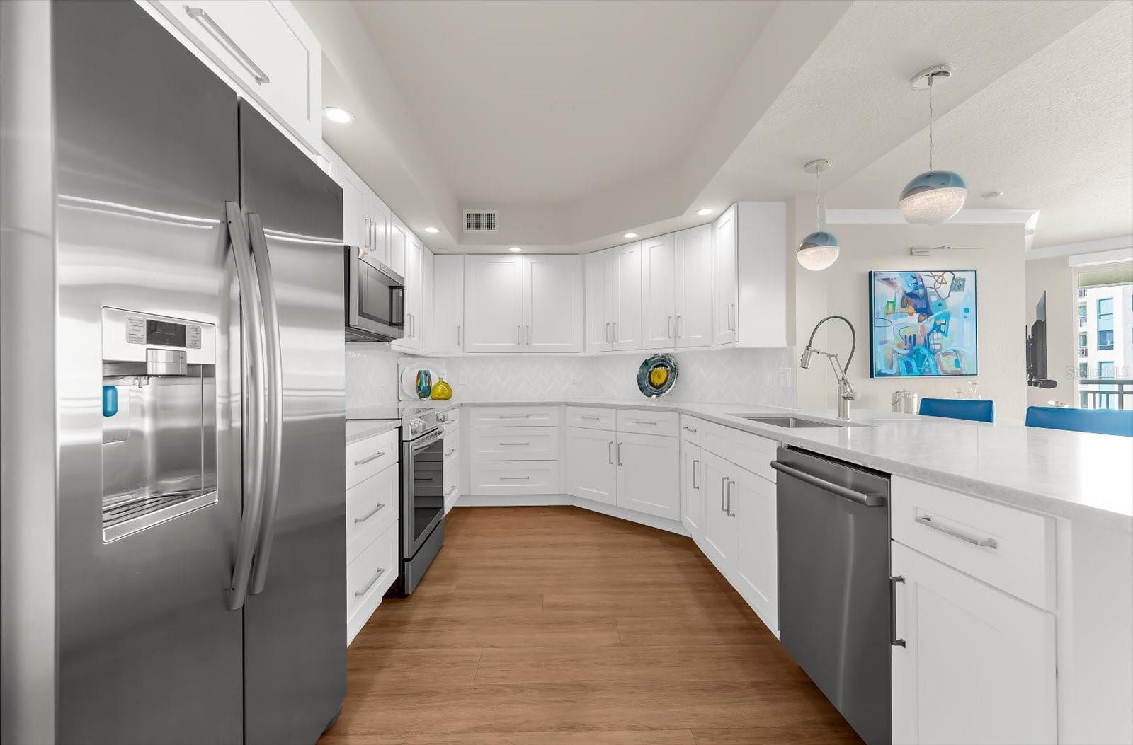 Image 9 of 66 For 1180 Gulf Boulevard 1504