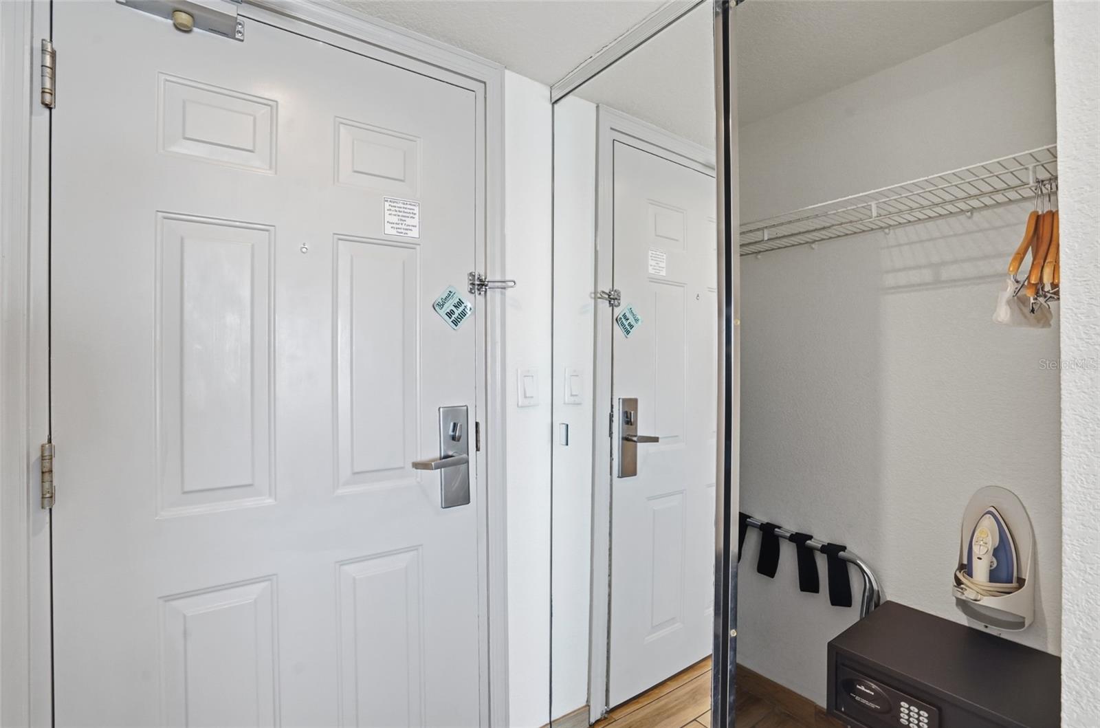 Image 11 of 56 For 10650 Gulf Boulevard 441