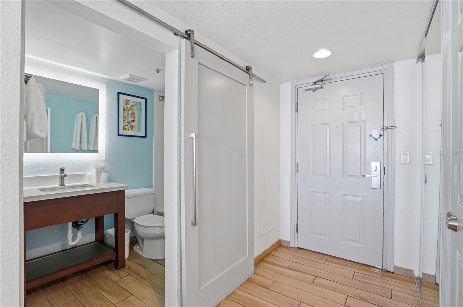 Image 13 of 56 For 10650 Gulf Boulevard 441