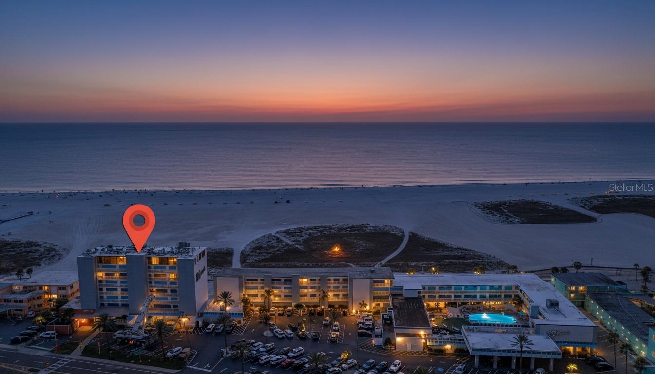 Image 35 of 56 For 10650 Gulf Boulevard 441